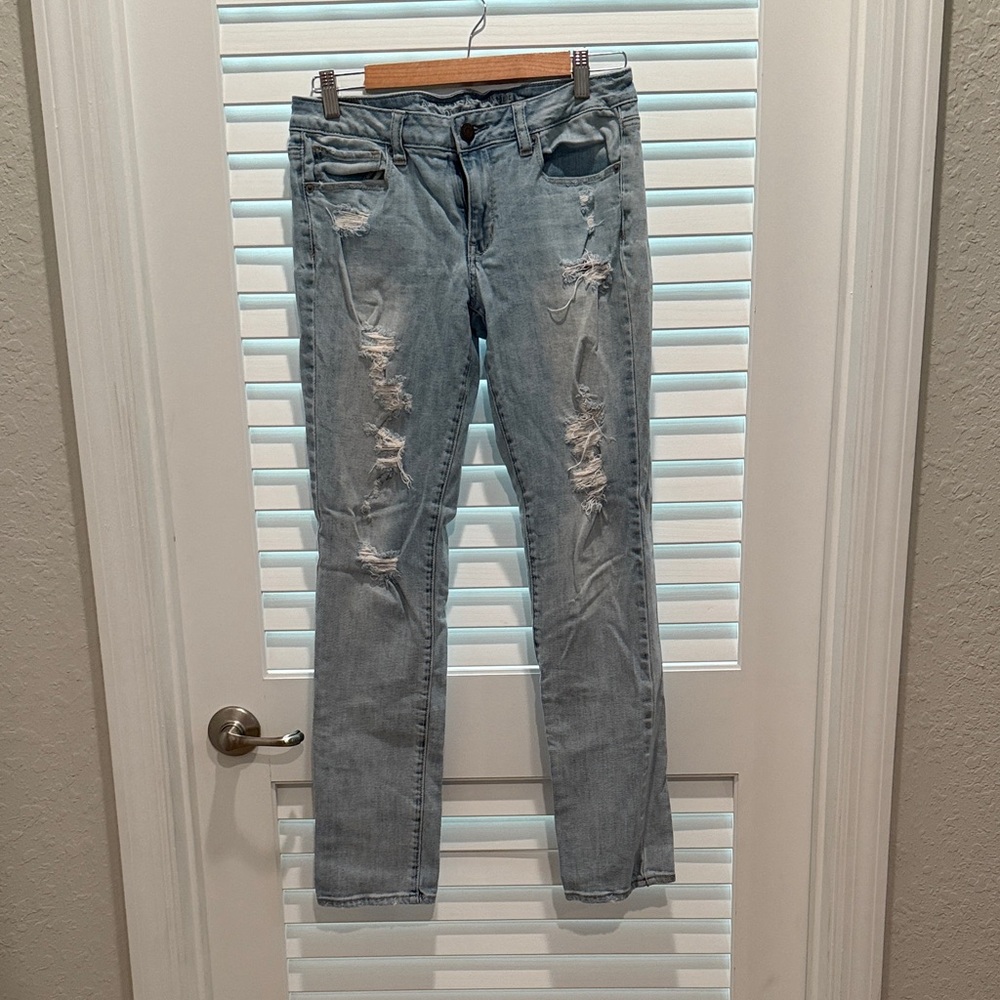 Distressed Light Blue American eagle  Jeans